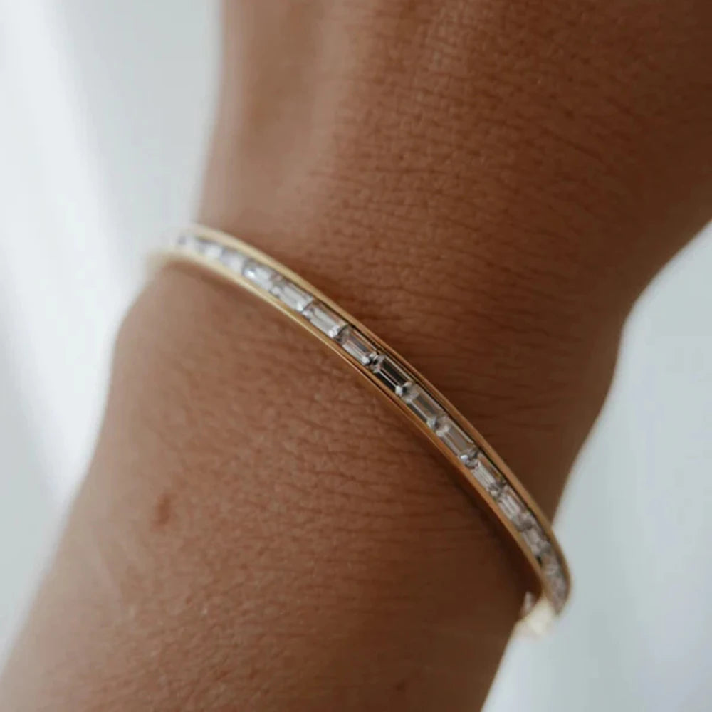 Shinning Light Bangle