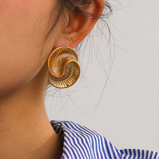 Sculpted Oval Earrings