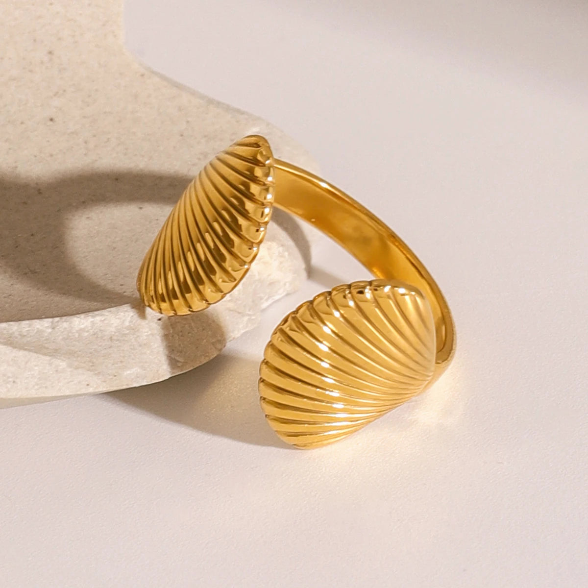 Double Scallop Ring