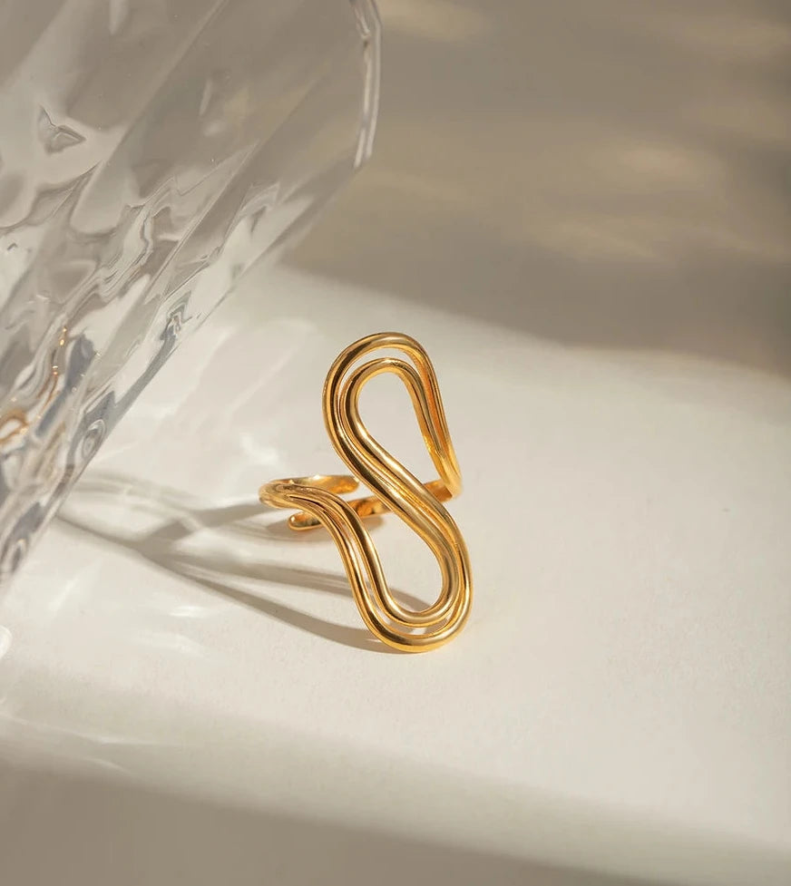 Golden Whirl Ring - Adjustable